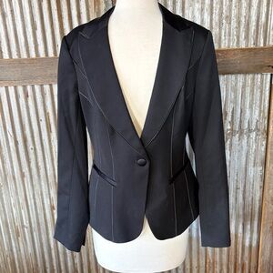 White House Black Market Women's Black Blazer